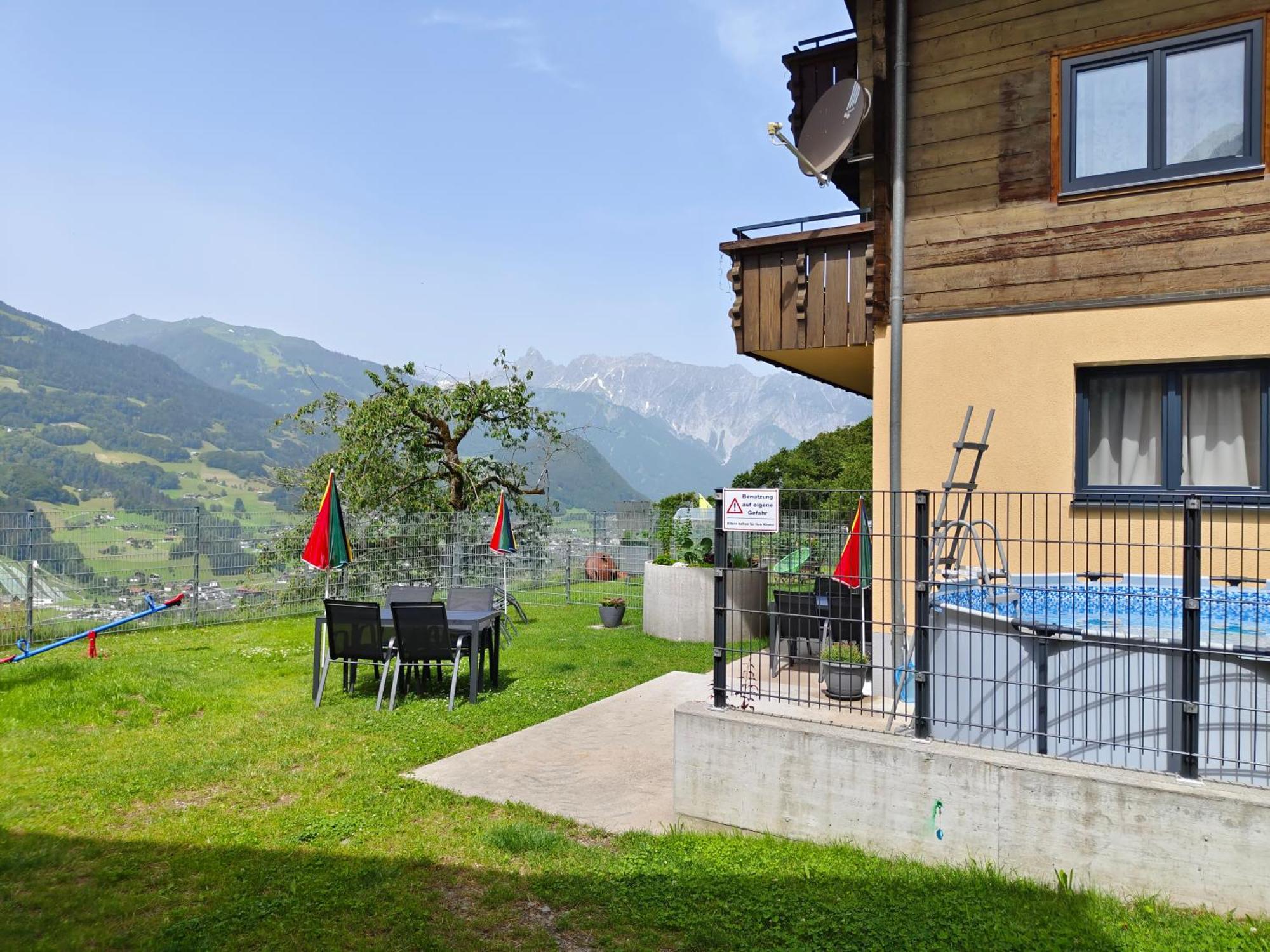 Alpenbauernhaus Konzett シュルンス エクステリア 写真
